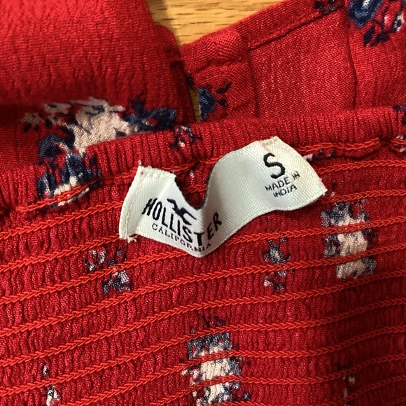 Hollister Red Viscose Floral Peasant Peplum Blouse size S - Picture 3 of 5